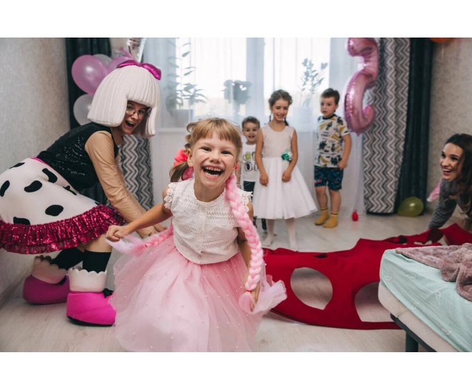 Аниматор Кукла LOL заказать в Минске - Улетные Качели