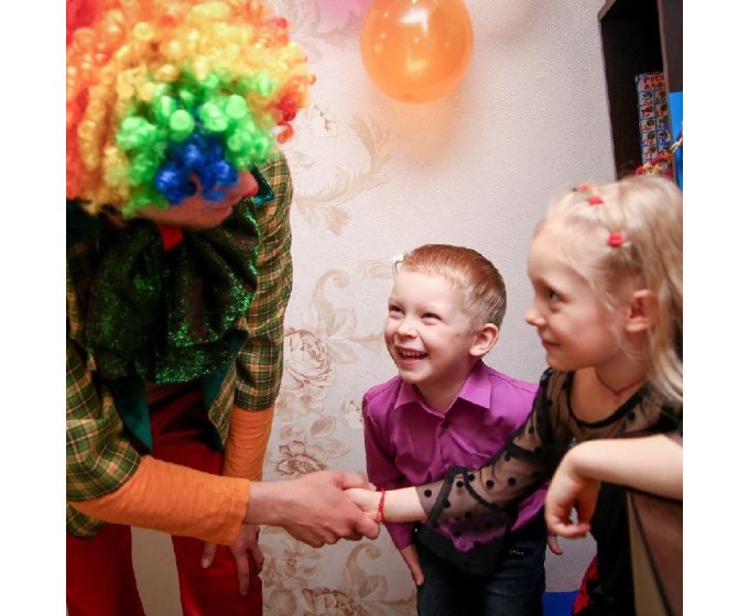 Аниматоры и Клоуны Заказать в Минске - Улетные Качели